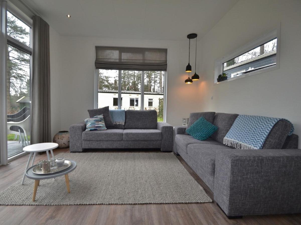 Modern Chalet With Covered Terrace In Nature Rhenen Exterior photo